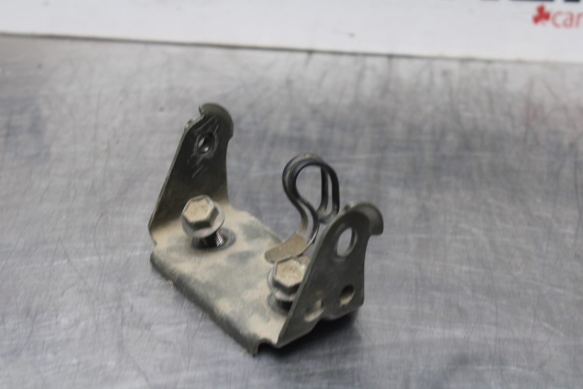06 SUZUKI SV650S GAS TANK FUEL CELL PETROL RESERVOIR BRACKET MOUNT BB783