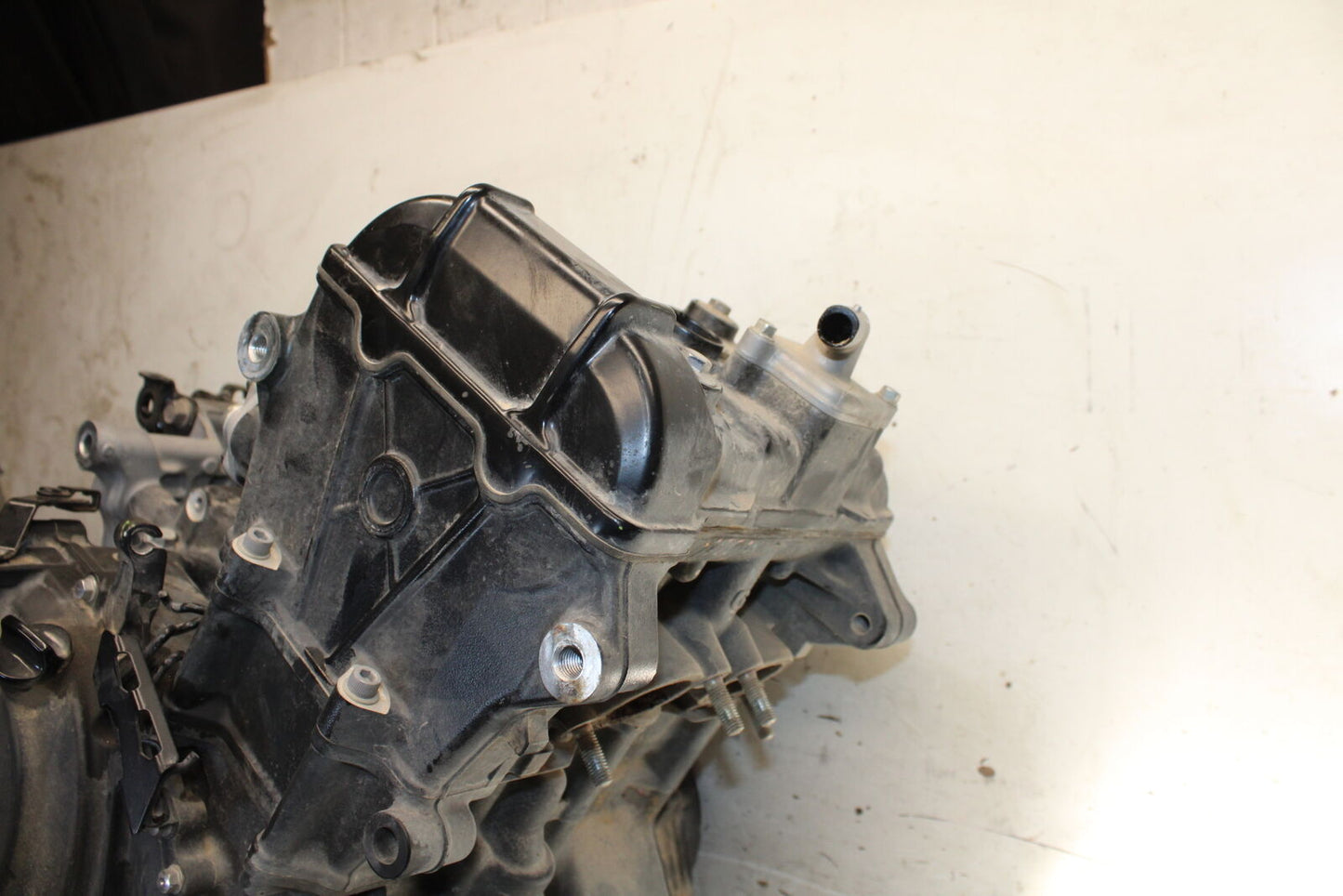 19-22 KAWASAKI Z400 ENGINE MOTOR BB708