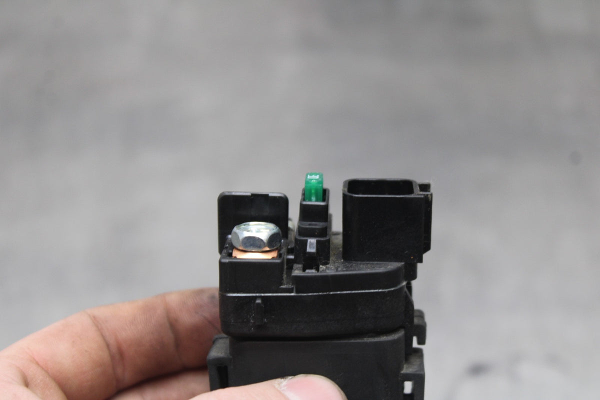 06-07 SUZUKI GSXR 600 ENGINE STARTER RELAY STARTING MOTOR SWITCH BB822