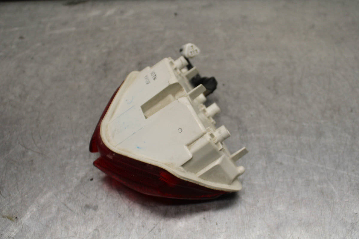 08-10 SUZUKI GSXR750 REAR TAIL TAILLIGHT BACK BRAKE LIGHT BB119