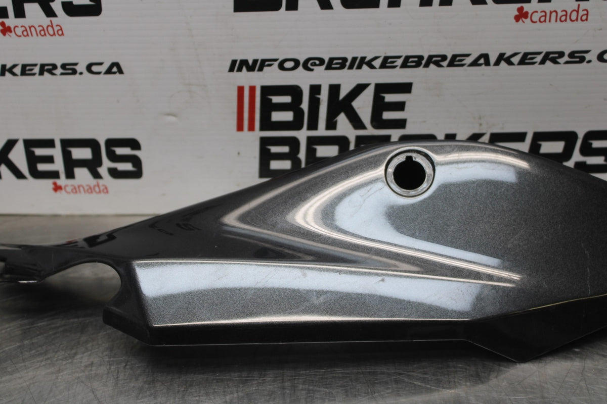 18-23 KAWASAKI NINJA 400 EX400 ABS LEFT REAR BACK TAIL FAIRING COWL SHROUD BB177