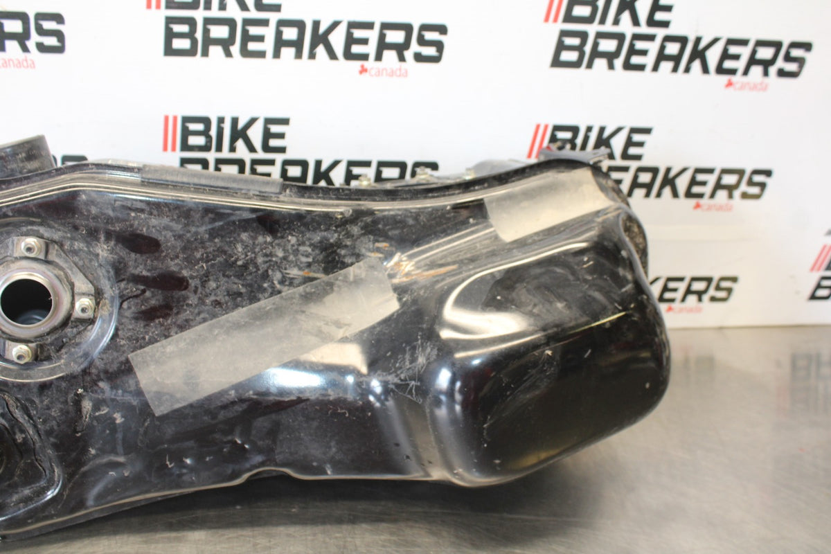 88-00 HONDA GOLDWING 1500 GAS TANK FUEL PETROL RESERVOIR BB883