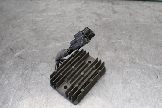 05-09 SUZUKI BOULEVARD C90 RECTIFIER VOLTAGE REGULATOR BB692