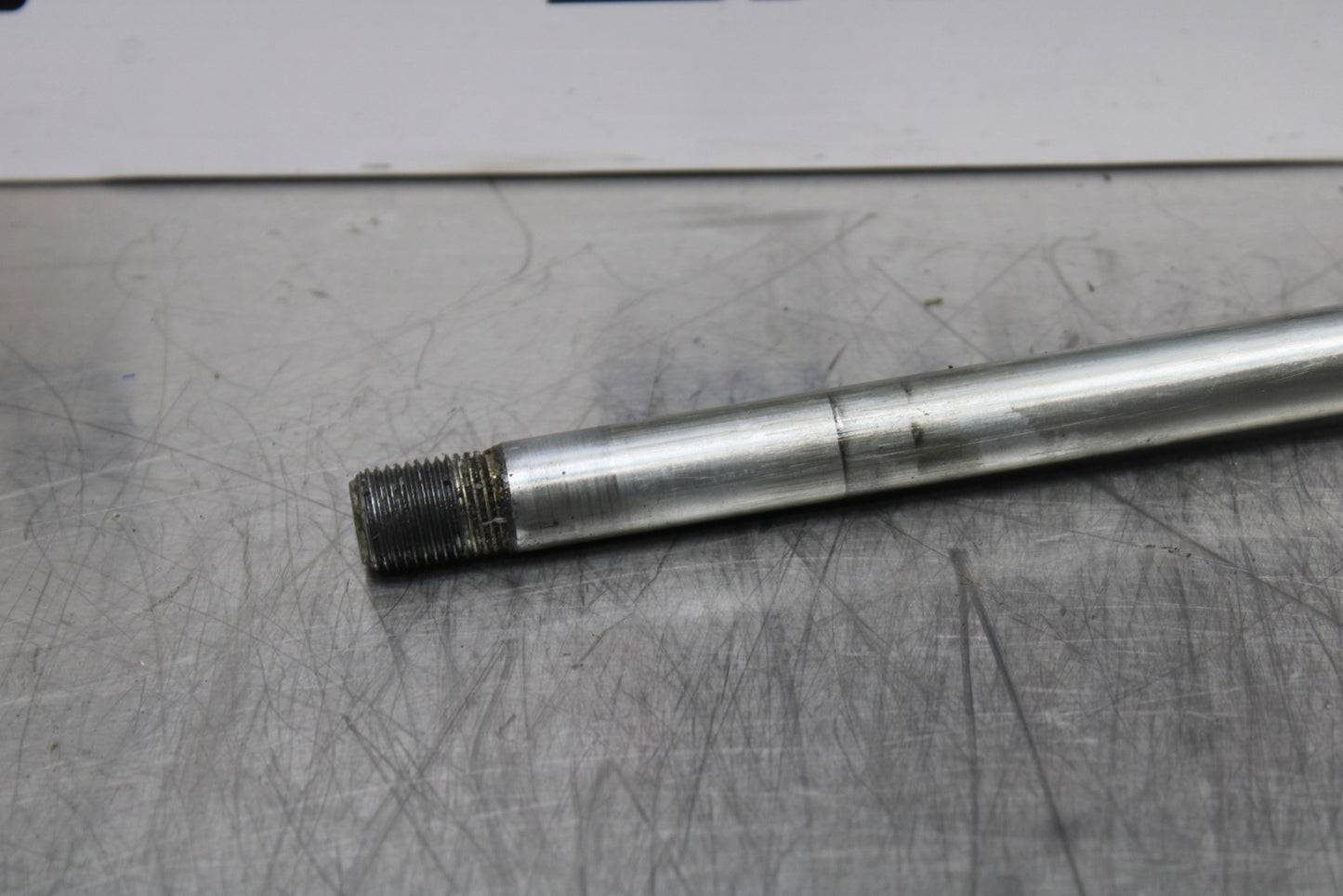 03 SUZUKI SV650S FRONT WHEEL RIM AXLE PIVOT BOLT BB167