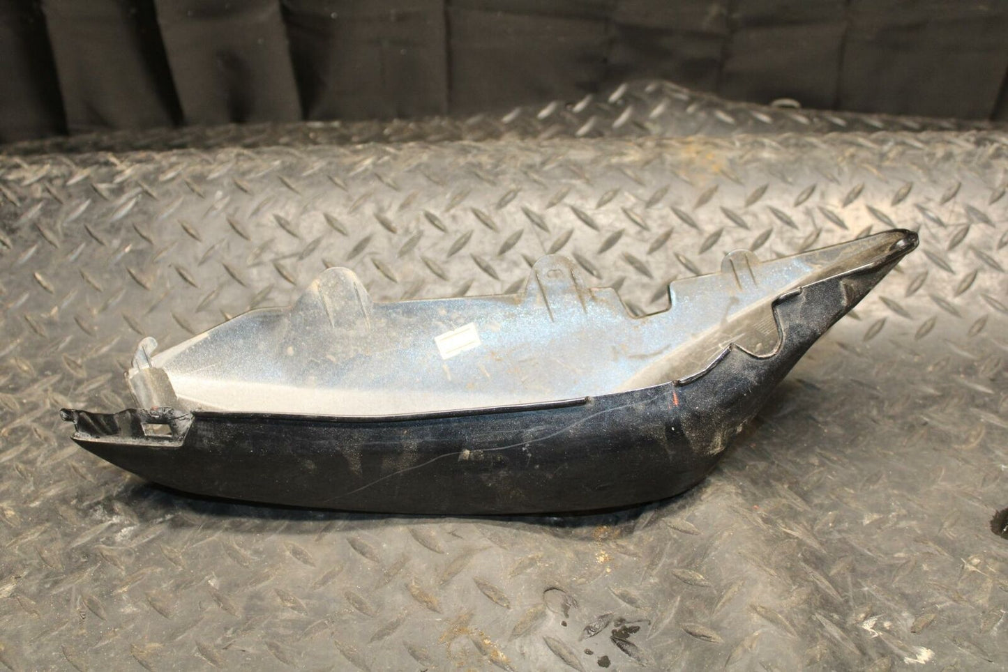 12-17 KAWASAKI NINJA 650 RIGHT REAR BACK TAIL FAIRING COWL SHROUD BB211