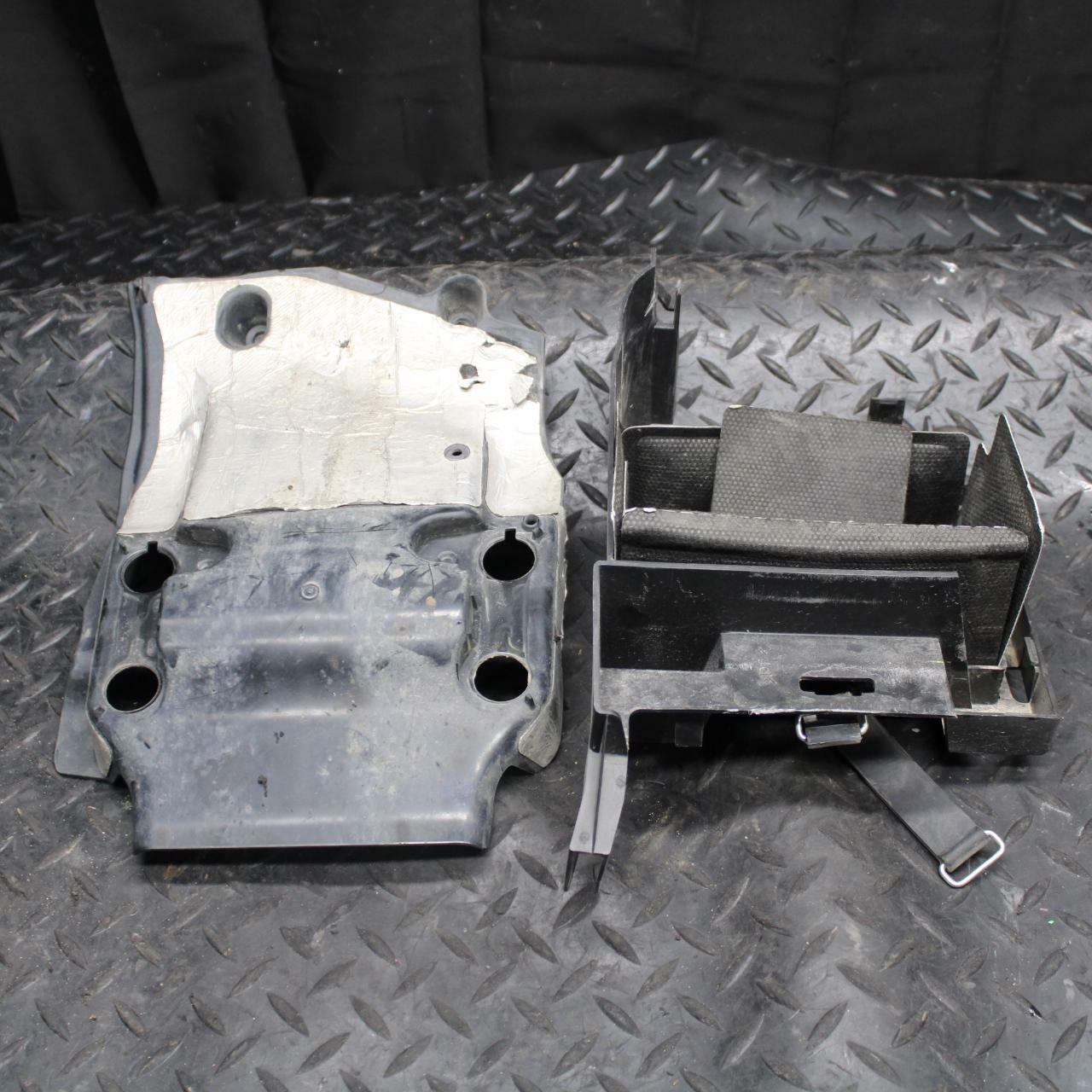 09-14 YAMAHA YZF R1 REAR BACK TAIL UNDERTAIL BATTERY TRAY PLASTIC BB196