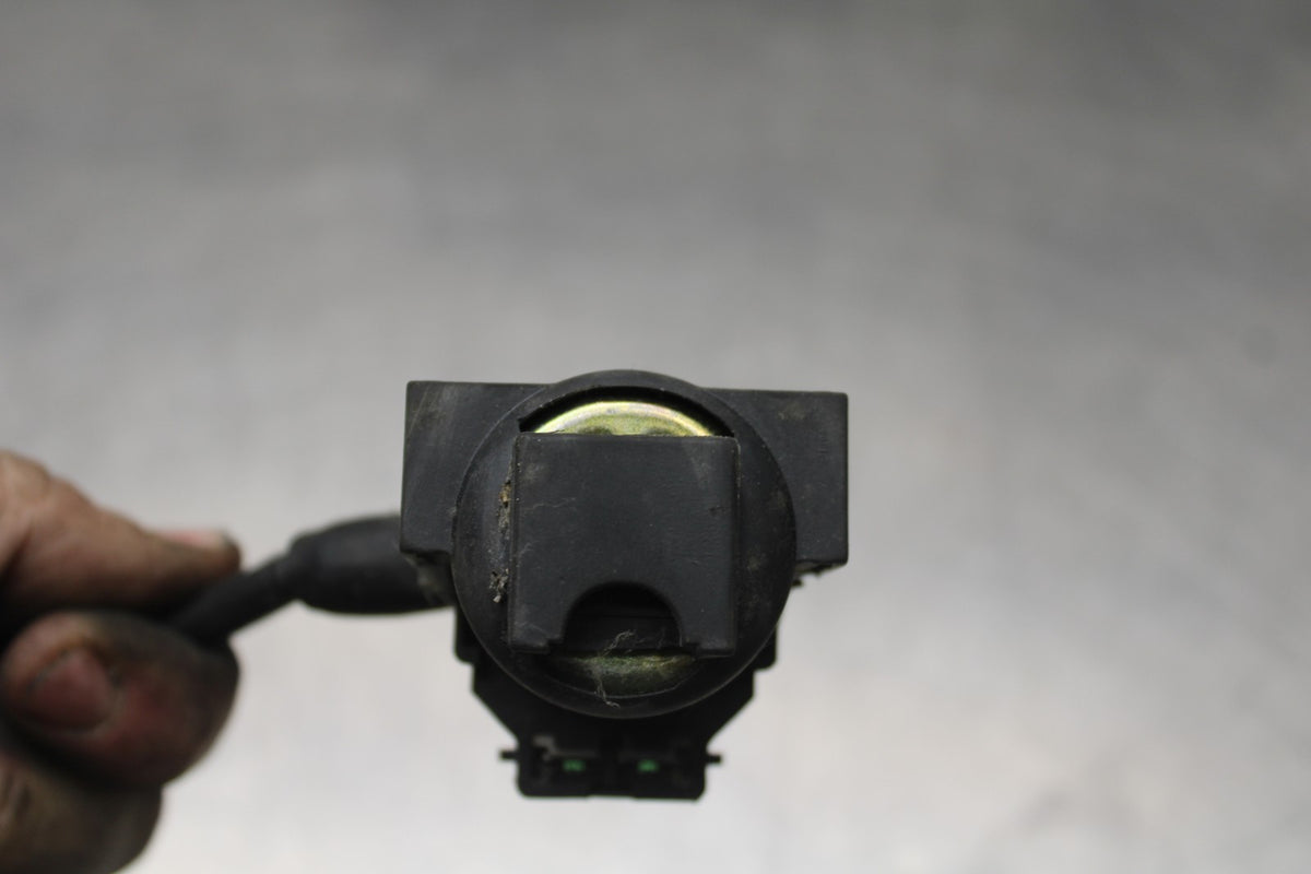 02 KAWASAKI VULCAN 800 VN800B CLASSIC ENGINE STARTER RELAY STARTING MOTOR SWITCH
