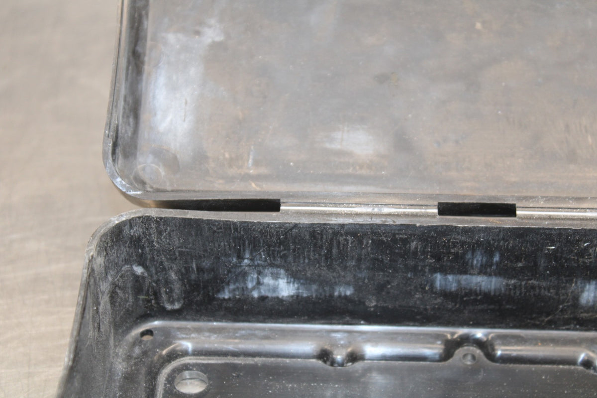 08 KAWASAKI NINJA ZX10R STOCK TOOLS OEM TOOL BOX BB932