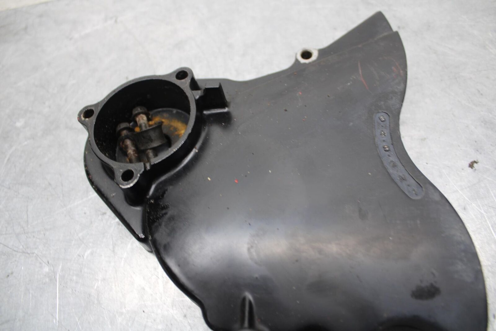 1984 Honda Interceptor 750 VF750F ENGINE SPROCKET COVER BB38