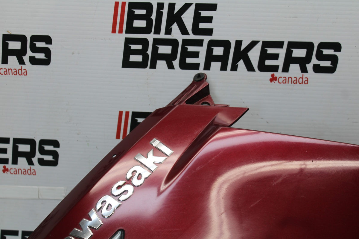09 KAWASAKI CONCOURS 14 ZG1400B LEFT MID UPPER SIDE FAIRING COWL BB875