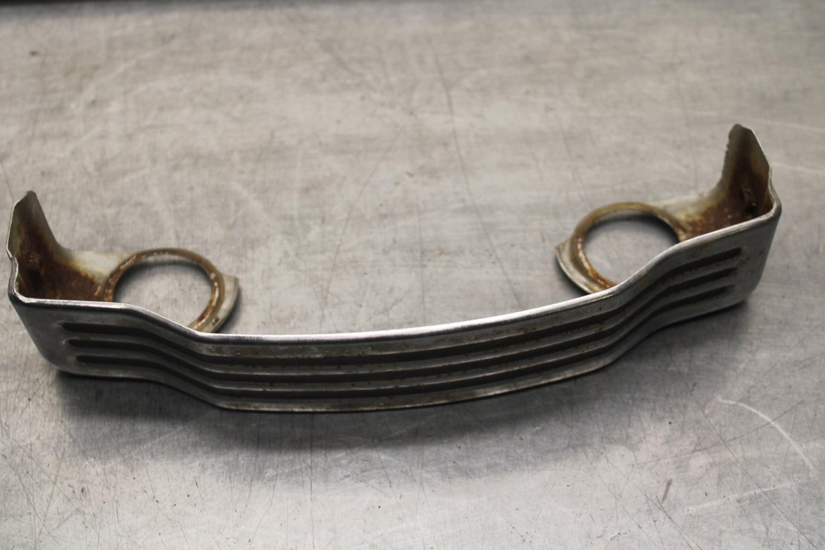 80-83 SUZUKI GS750E LOWER TRIPLE STEM COVER TRIM BB82