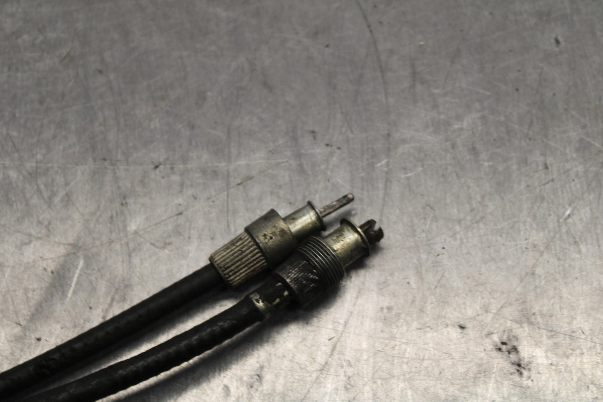 78 SUZUKI GS550E SPEEDOMETER CABLE SPEEDO LINE BB133