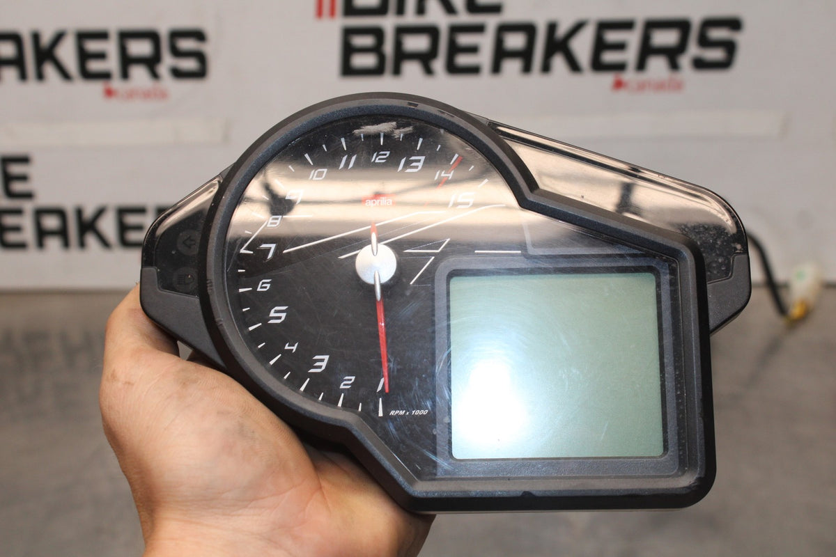 15 APRILIA RSV4 FACTORY APRC ABS IGNITION KEY GAS CAP SEAT LOCK GAUGES BB901
