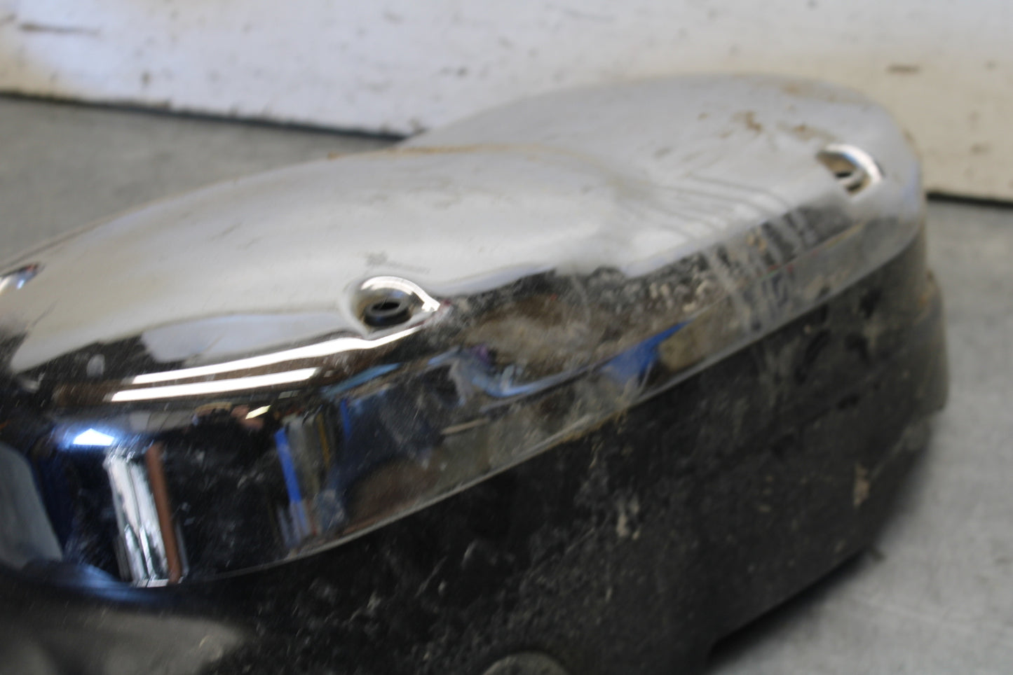 98-03 KAWASAKI VULCAN 1500L STATOR MAGNETO ALTERNATOR GENERATOR COVER BB678