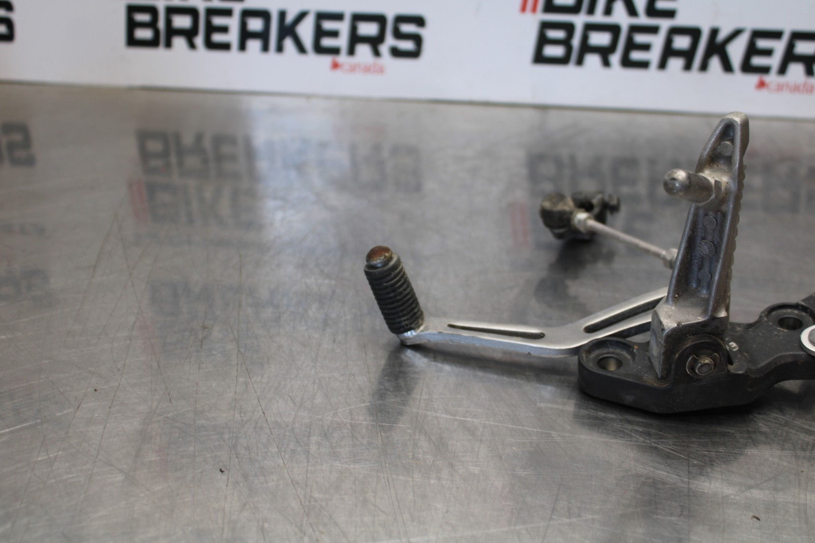 18-23 KAWASAKI NINJA 400 EX400 ABS LEFT REARSET REAR SET FOOT PEG REST BB177