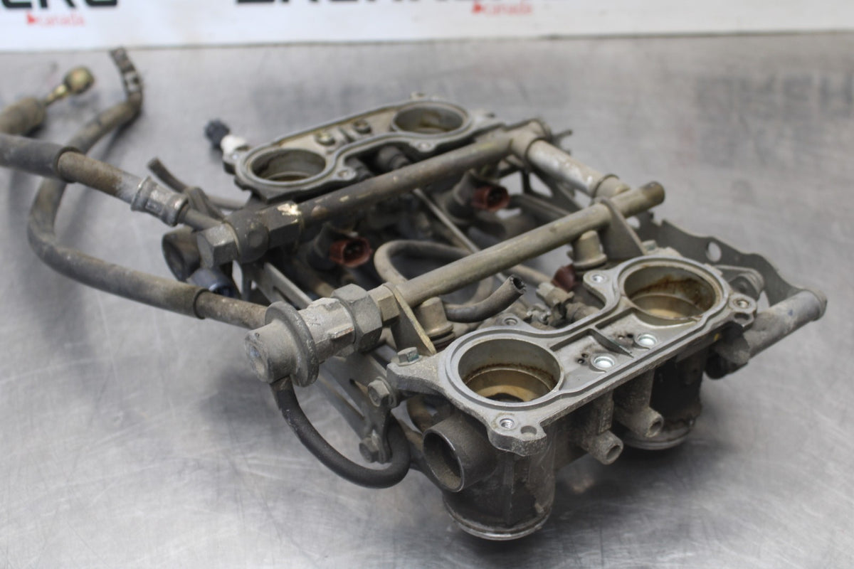 06-07 HONDA INTERCEPTOR 800 VFR800 MAIN FUEL INJECTORS / THROTTLE BODIES BB917