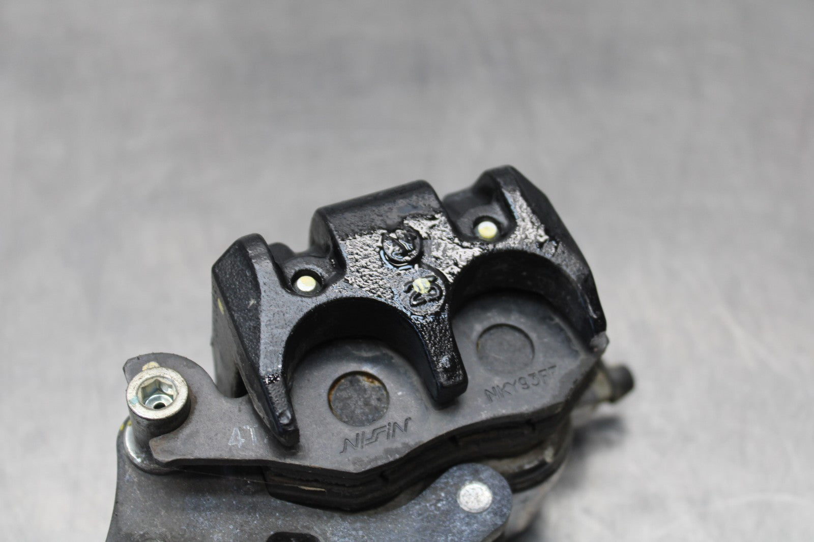 13-17 KAWASAKI NINJA 300 EX300 ABS REAR BACK BRAKE CALIPER W MOUNT BRACKET BB187