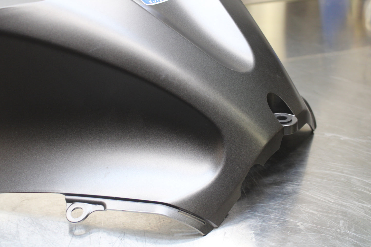 23-24 KAWASAKI NINJA ZX14R NEW!!! FRONT GAS TANK FAIRING COWL COVER TRIM BB141