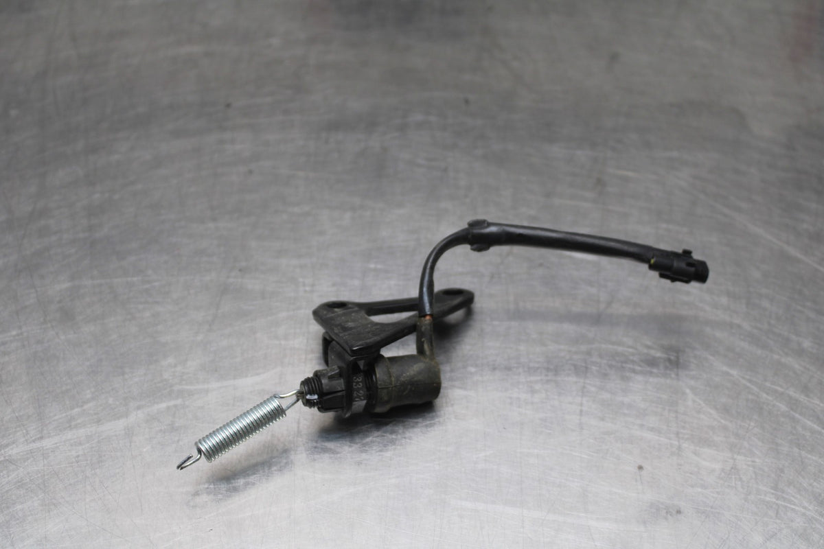 23-24 YAMAHA MT-07 REAR BACK BRAKE SENSOR BB927