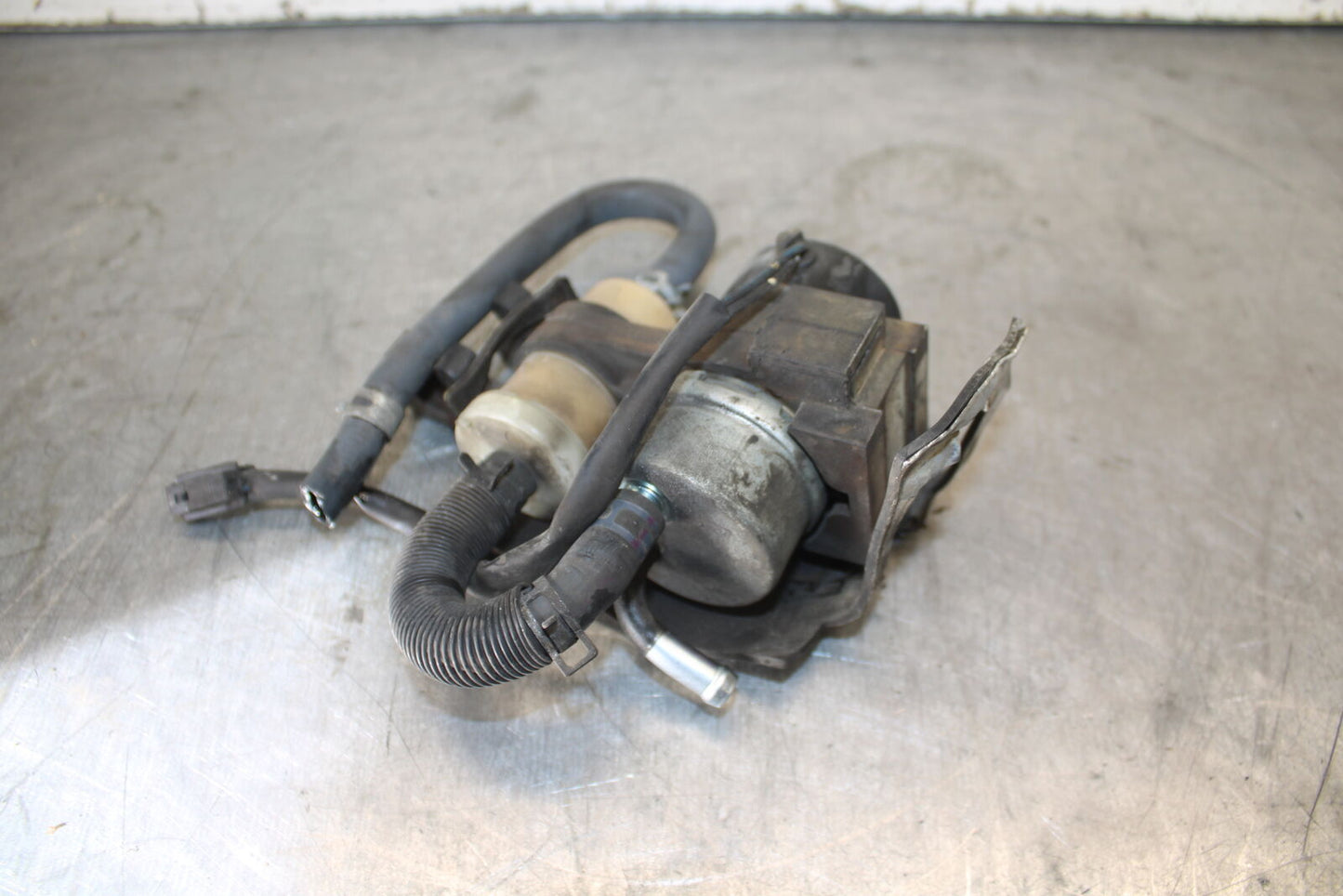 05-06 YAMAHA ROAD STAR XV1700A FUEL GAS PUMP BB703
