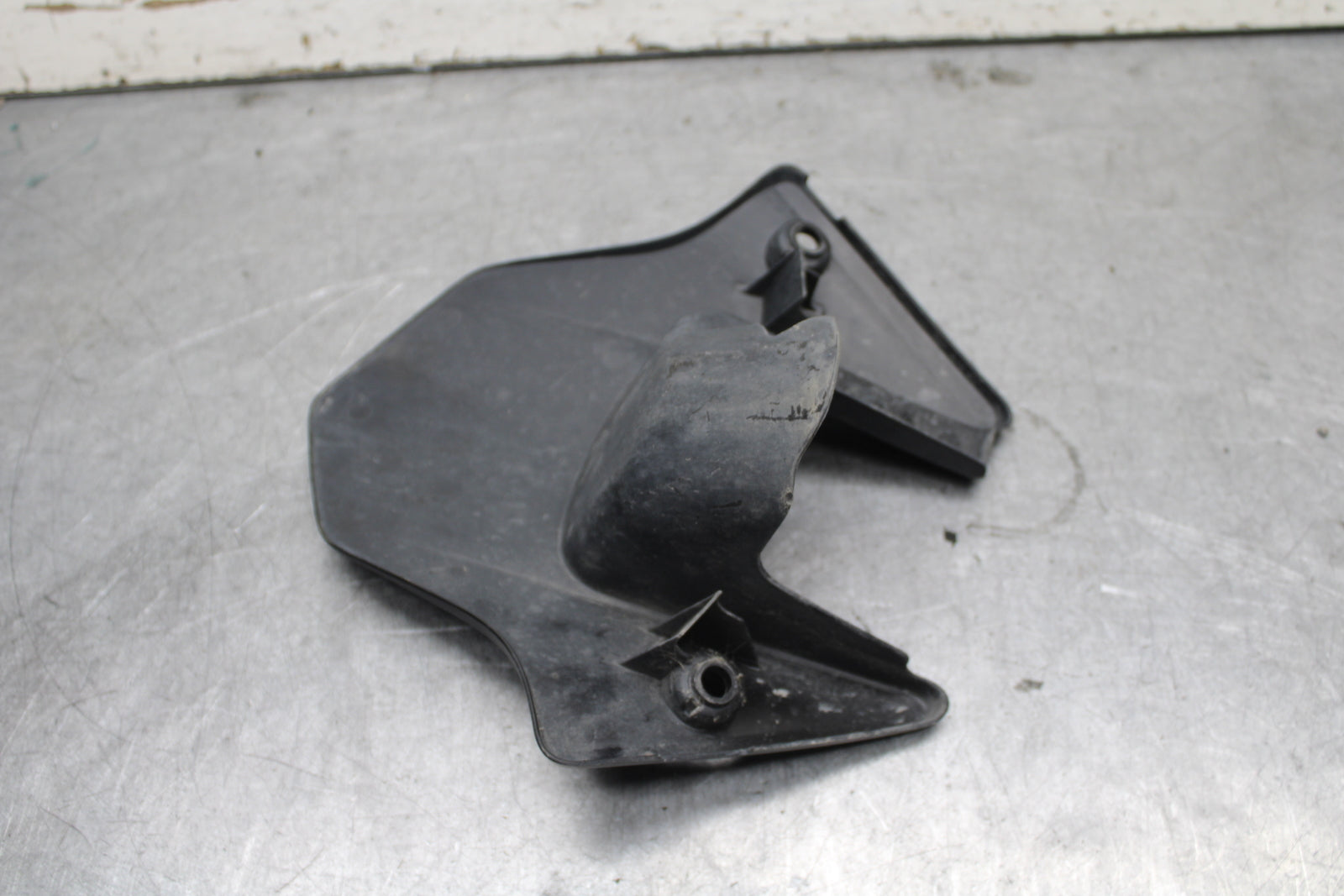 17-21 HONDA CBR1000RR SP REAR BACK WHEEL TIRE HUGGER FENDER BB681