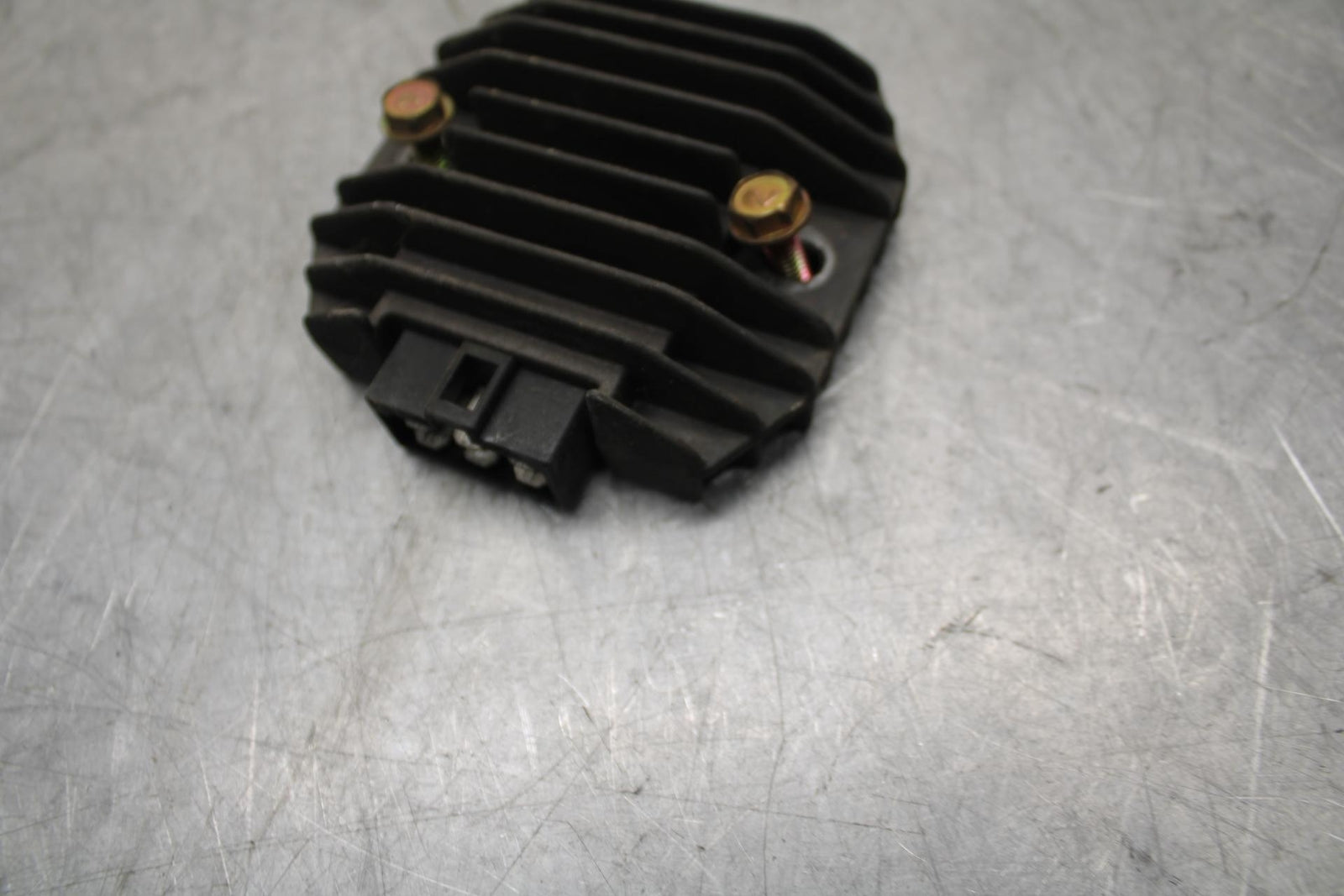 00-01 KAWASAKI ZZR600 RECTIFIER VOLTAGE REGULATOR BB31