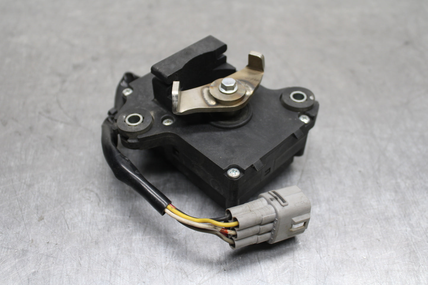 12-17 KAWASAKI NINJA 650 EXHAUST VALVE SERVO MOTOR BB129