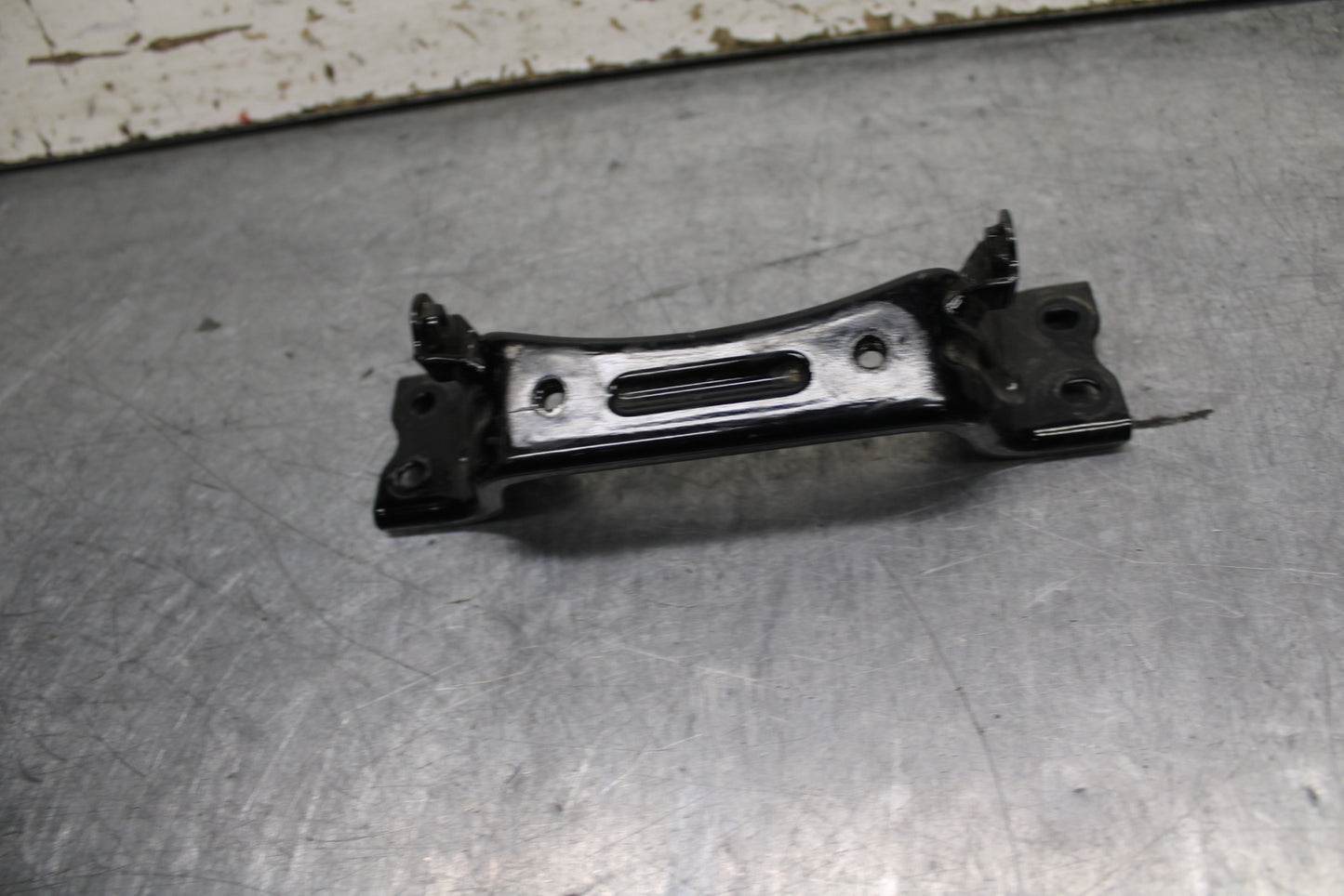 24 KAWASAKI NINJA 500 ABS GAS TANK FUEL CELL PETROL RESERVOIR BRACKET BB744