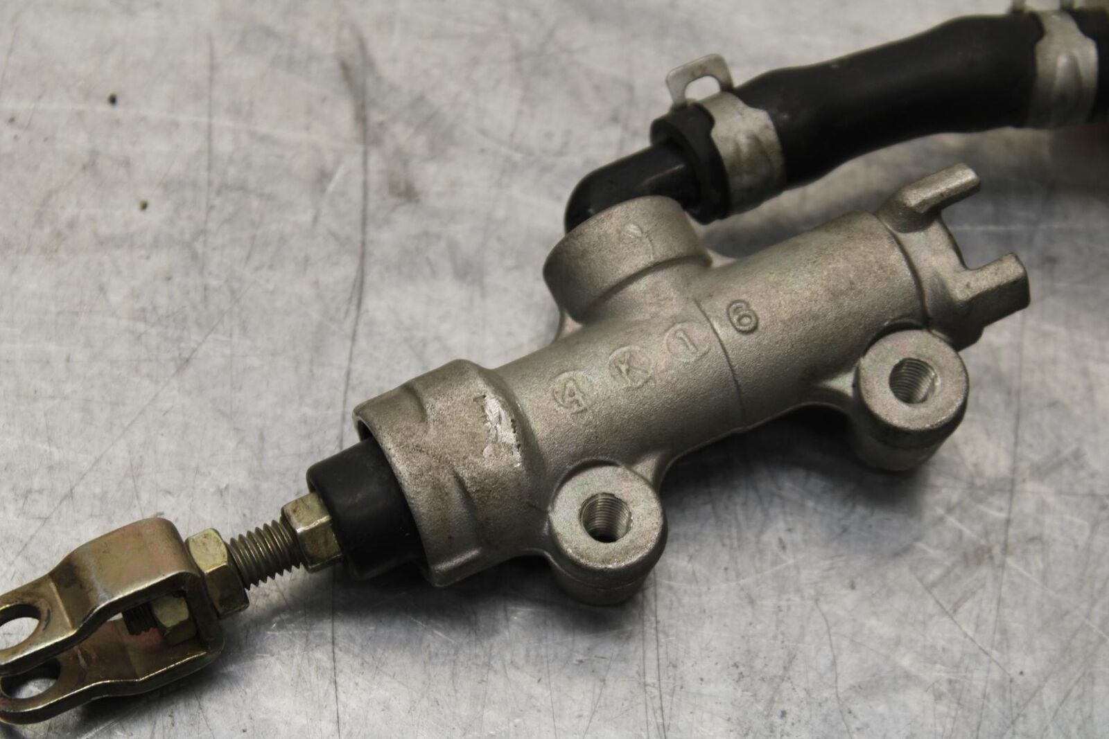 2005 Kawasaki Vulcan 1600 VN1600A REAR BACK BRAKE MASTER CYLINDER  BB574